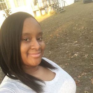 Meet your Posher, Tiara